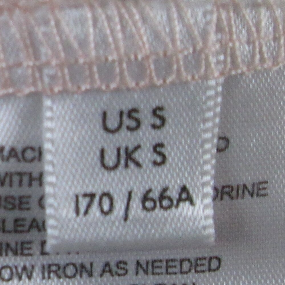 Urban Outfitters Womens Shorts w\ Floral Print Size S-P Pre-owned Good Condition - Picture 7 of 7